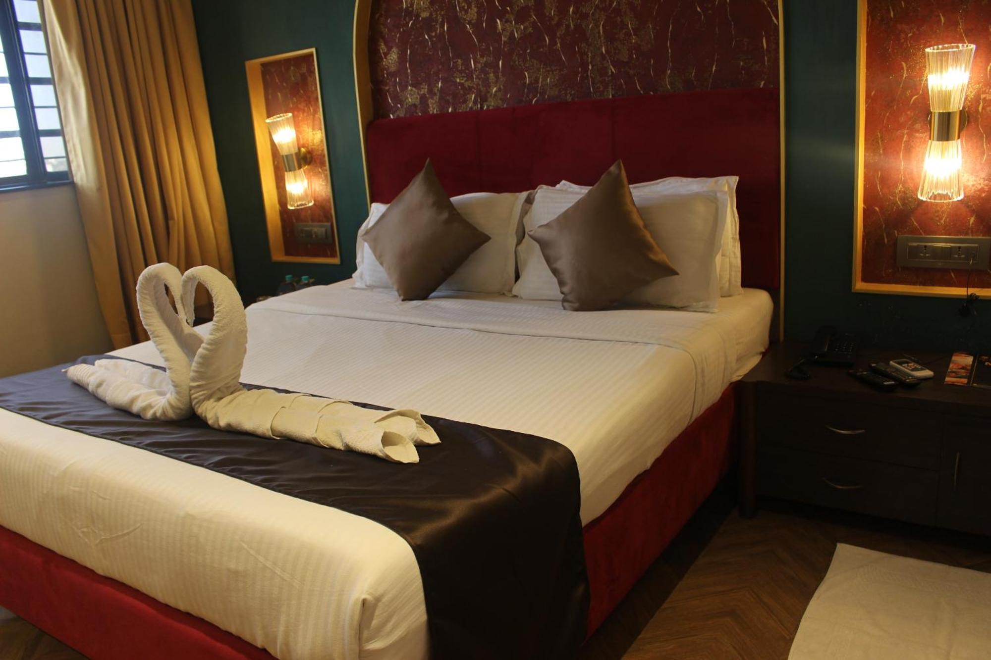Gulf Hotel Mumbai- The Boutique Hotel Colaba Mumbai Exterior foto