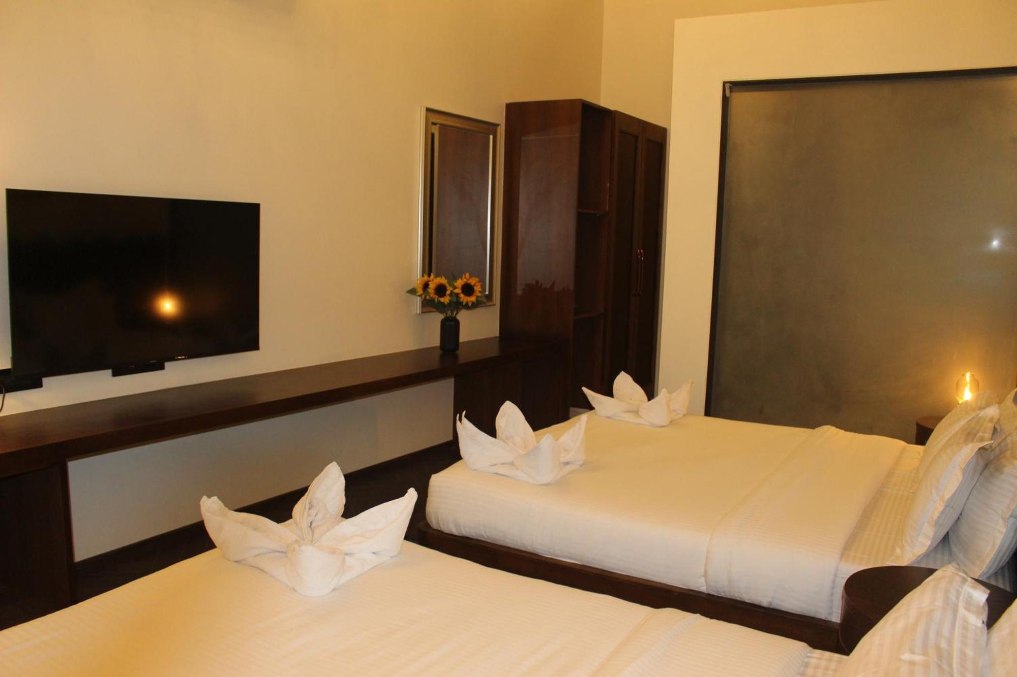 Gulf Hotel Mumbai- The Boutique Hotel Colaba Mumbai Exterior foto