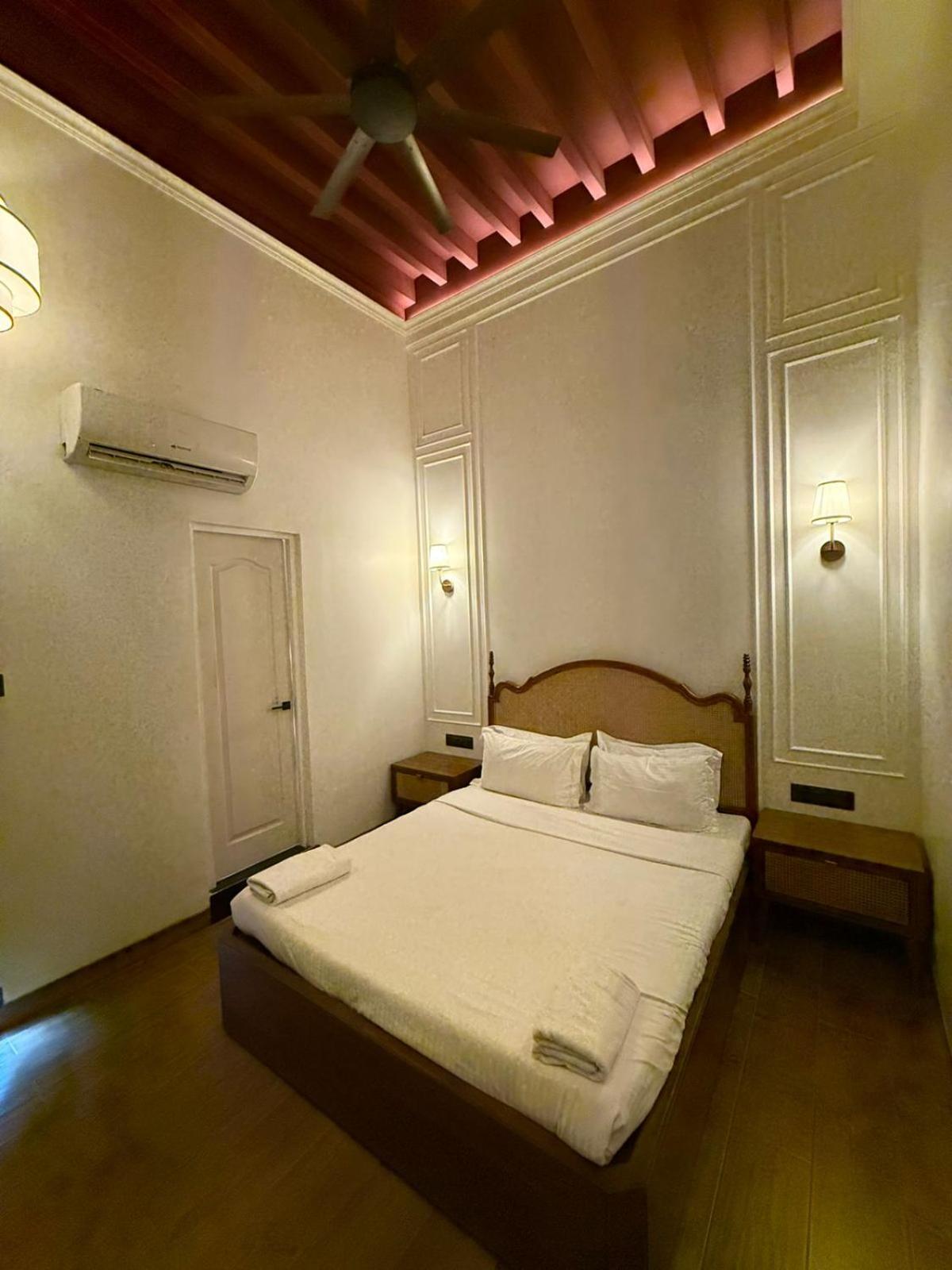 Gulf Hotel Mumbai- The Boutique Hotel Colaba Mumbai Exterior foto